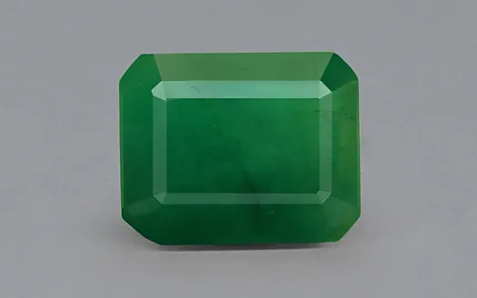 Emerald - 7.68 Carats